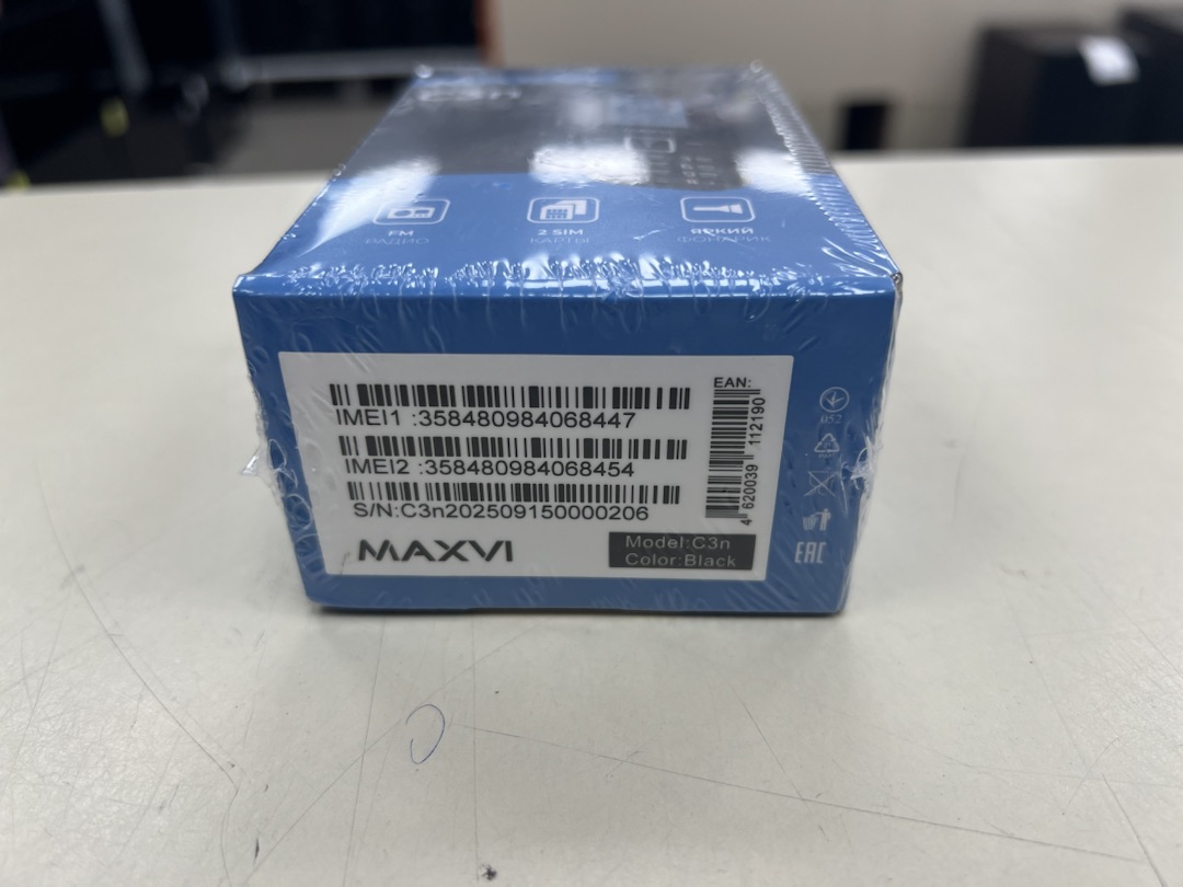 Мобильный телефон Maxvi C3N