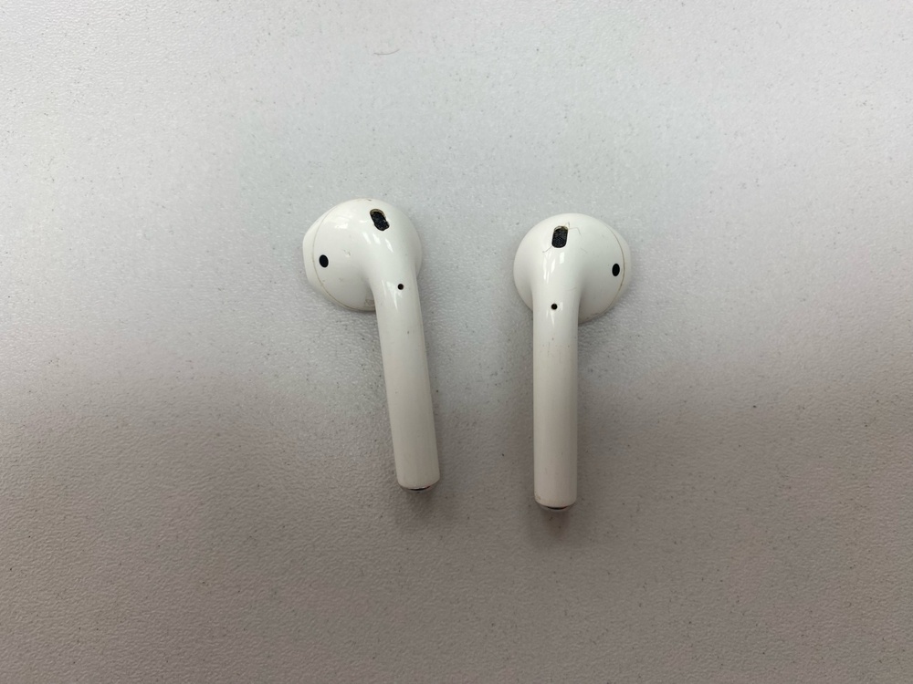 Наушники беспроводные Apple AirPods