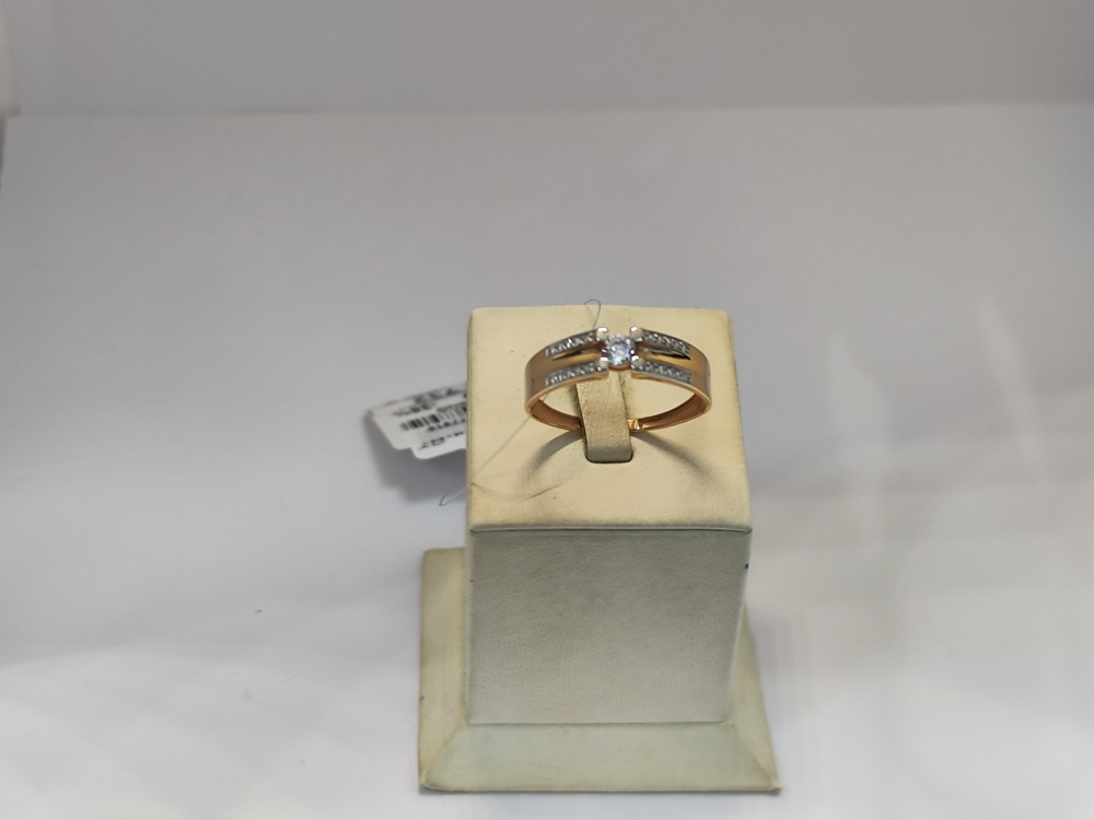 КОЛЬЦО С КАМНЯМИ (Au 585)