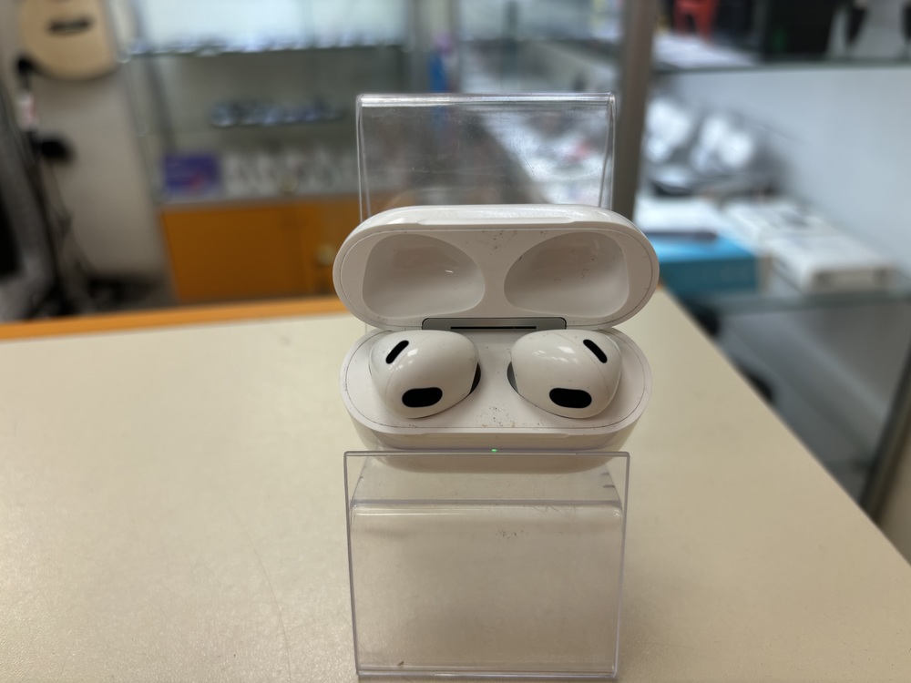 Наушники беспроводные Apple Airpods 3