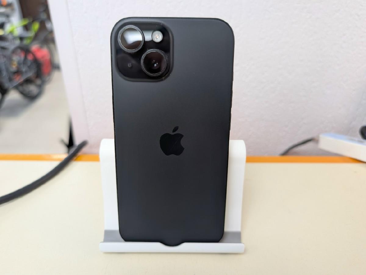 Смартфон Apple Iphone 15 128Gb