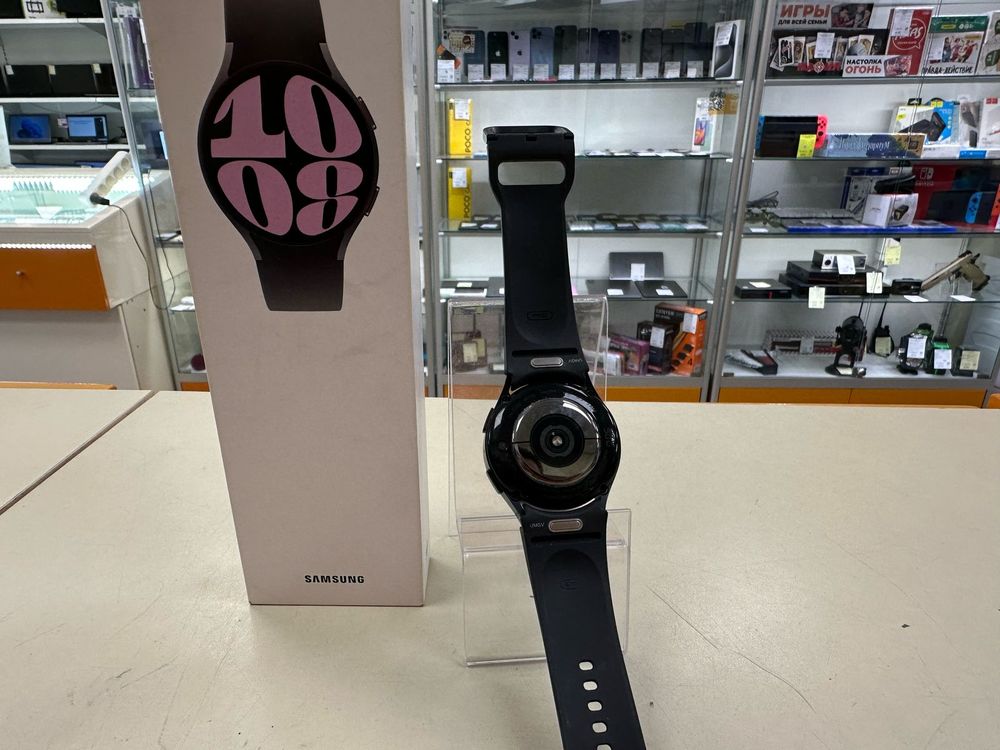 Смарт-часы Samsung Galaxy Watch 6 40mm