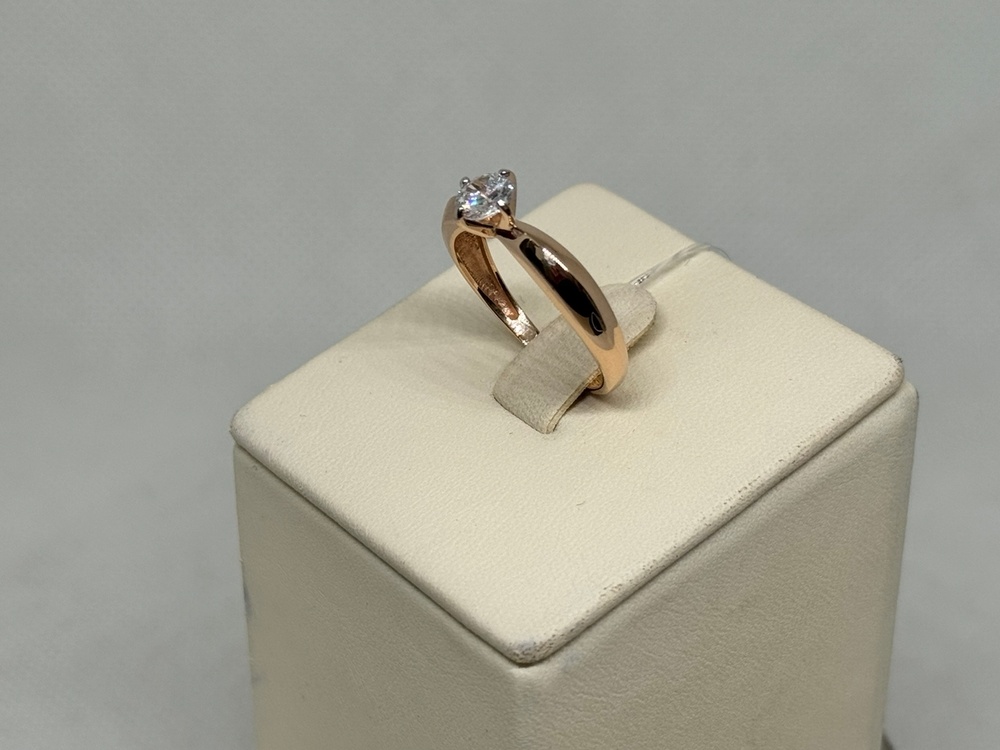 009821-1102 КОЛЬЦО С КАМНЕМ (Au 585)