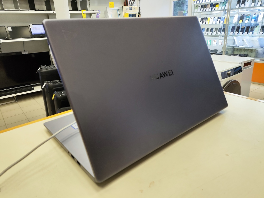 Ноутбук Huawei; Core I5-1155G7, Intel iris XE Graphics, 16 Гб, 512 GB, Нет