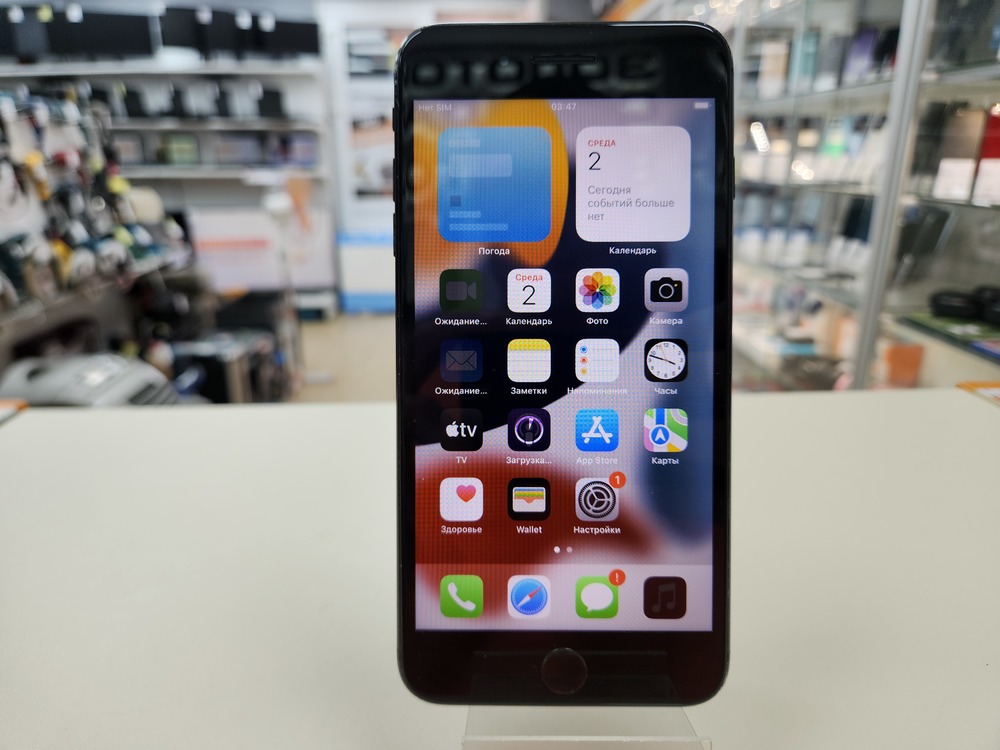 Смартфон Apple iPhone 7 Plus 32Gb