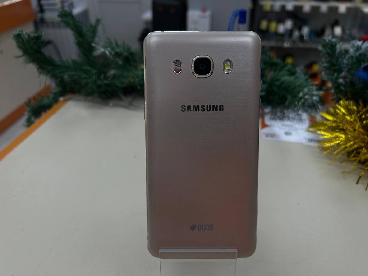 Смартфон Samsung Galaxy J5 2016 2/16