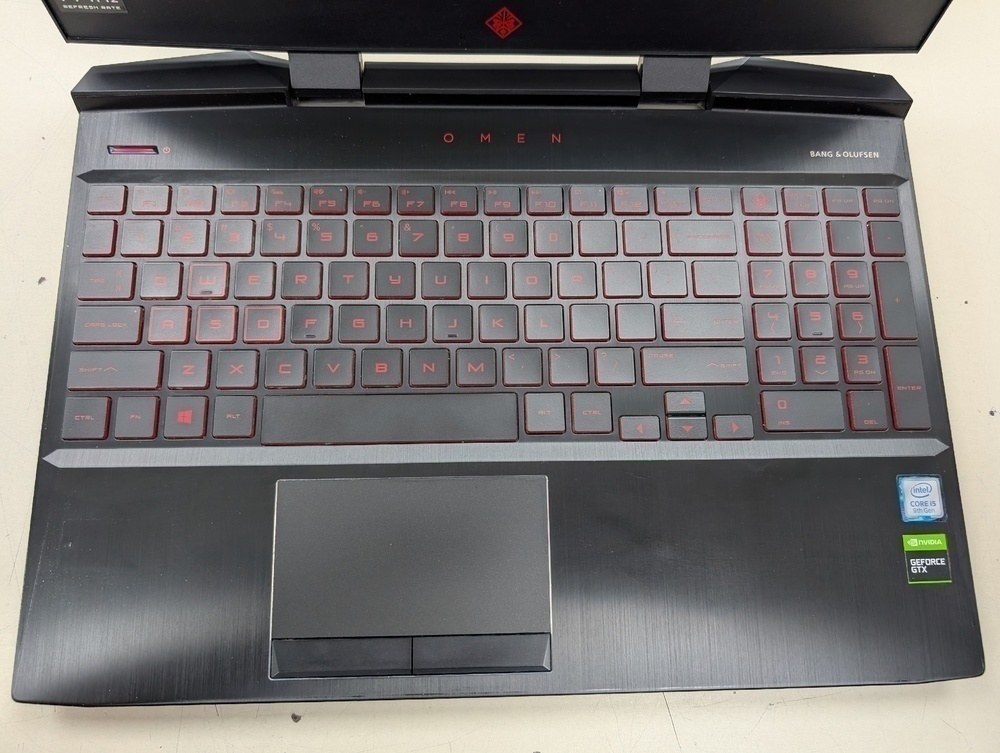 Ноутбук HP; Core i5-9300H, GeForce GTX 1660 Ti, 8 Гб, 256 Гб, Нет
