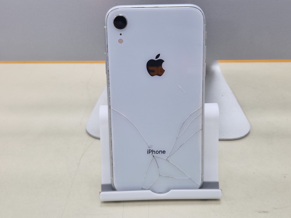 Смартфон Apple iPhone Xr 64Gb