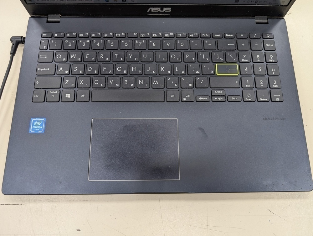 Ноутбук ASUS; Celeron N4020, Intel UHD Graphics 600, 4 Гб, 128 Гб, Нет
