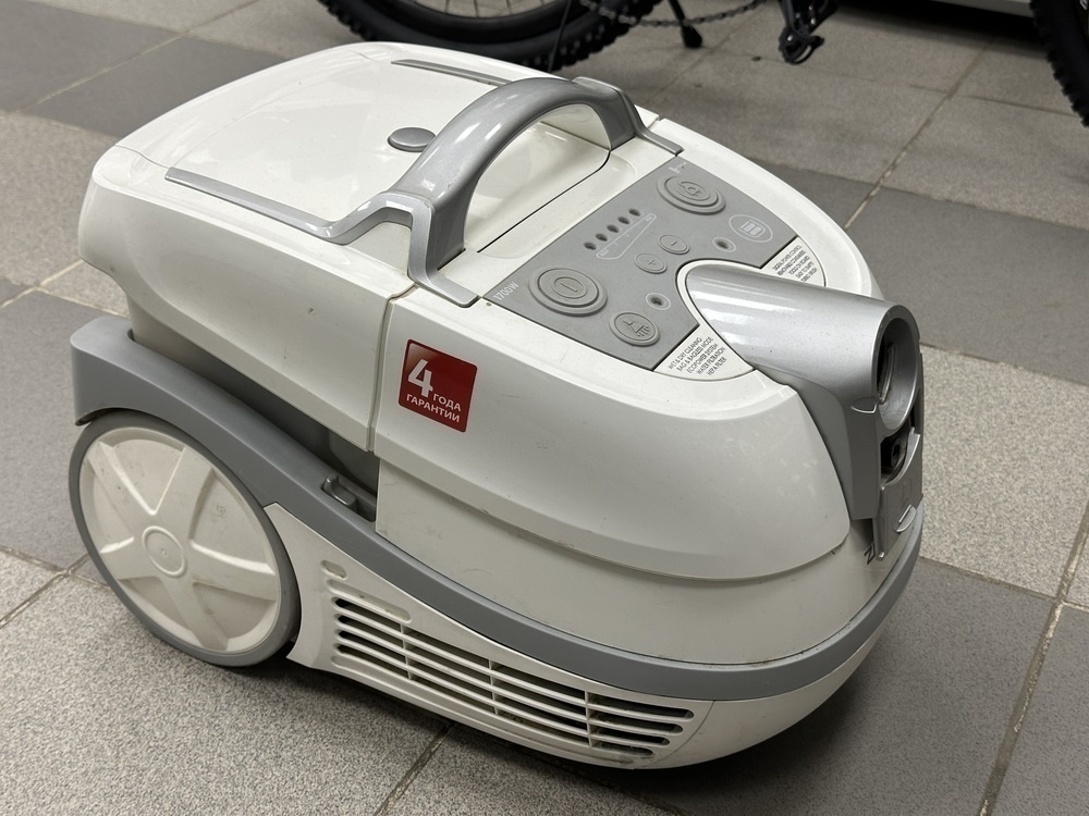 Пылесос Zelmer AQUAWELT PLUS 1700W