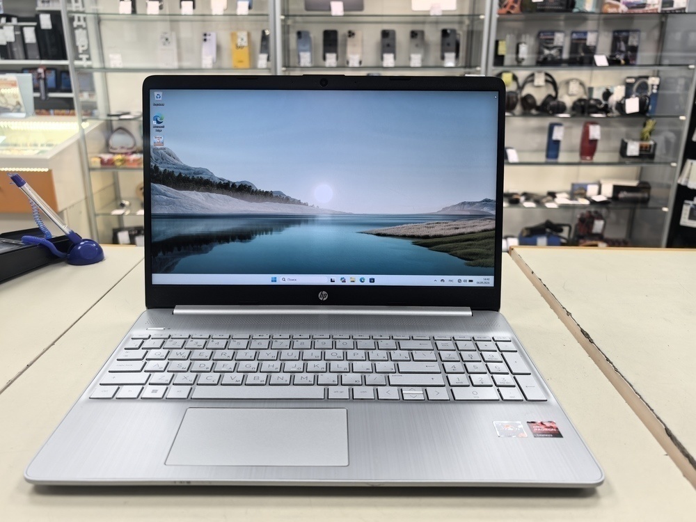 Ноутбук HP 15S-EQ2014UR; Ryzen 5-5500U, Radeon, 8 Гб, 512 GB, Нет