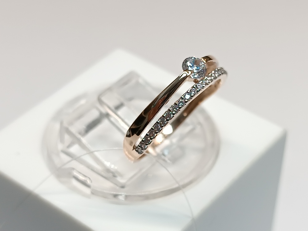 КОЛЬЦО С КАМНЯМИ (Au 585)