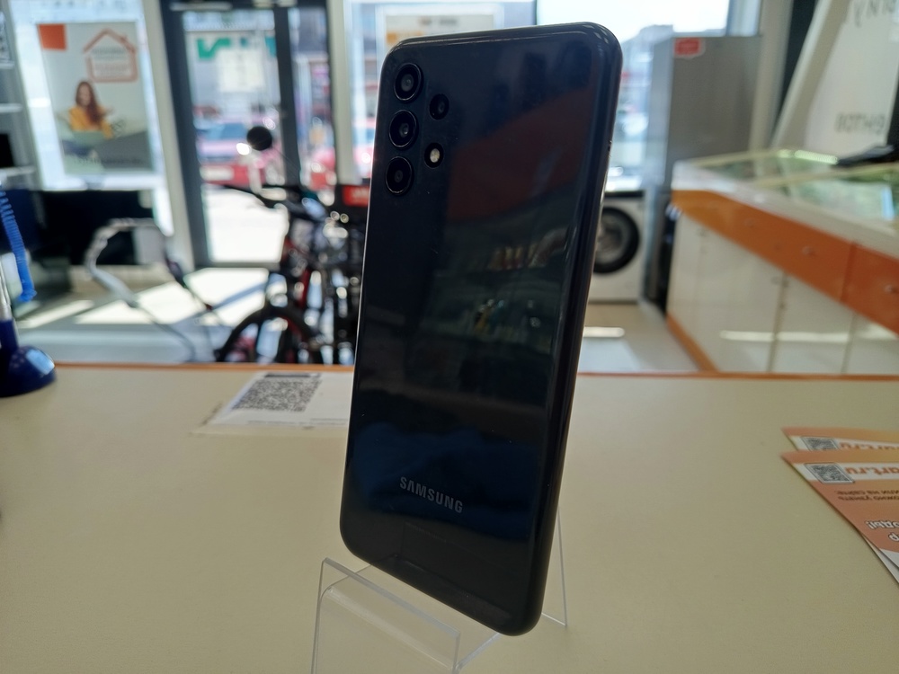 Смартфон Samsung Galaxy A13 6/128