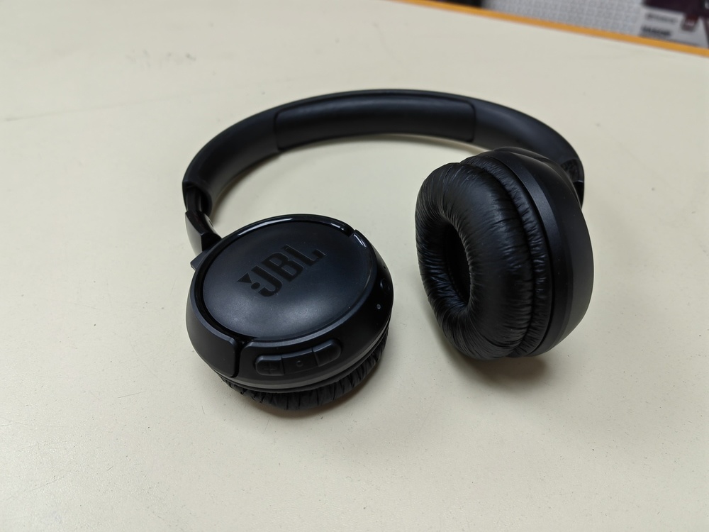 Наушники беспроводные JBL TUNE 520BT