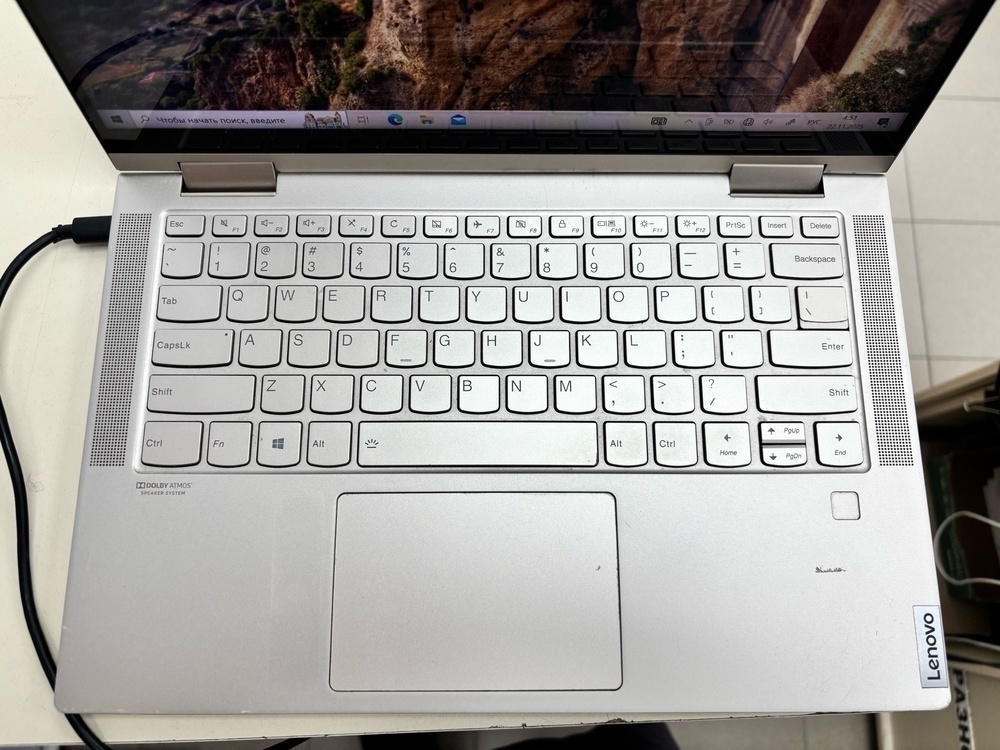 Ноутбук Lenovo; Core i7-10510U, Intel UHD Graphics, 8 Гб, 500 Гб, Нет