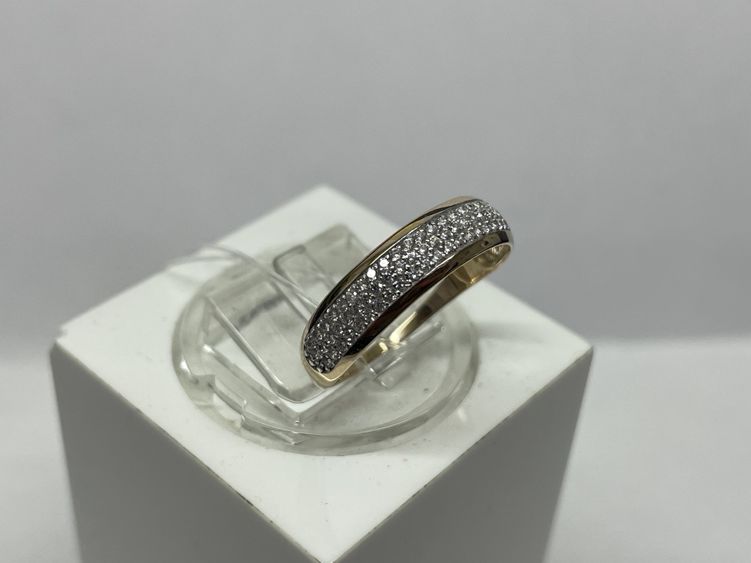 018005 КОЛЬЦО С КАМНЯМИ (Au 585)