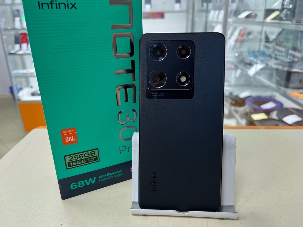 Смартфон Infinix Note 30 PRO 8/256