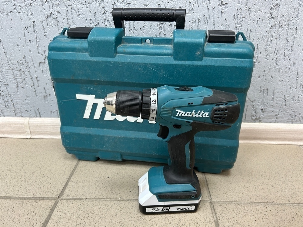 Шуруповерт Makita DF457DWE