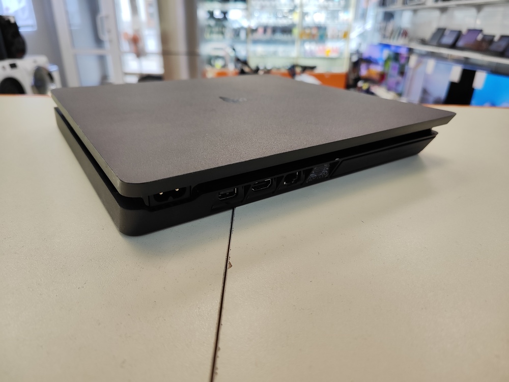 Игровая приставка PlayStation 4 Slim 1Tb