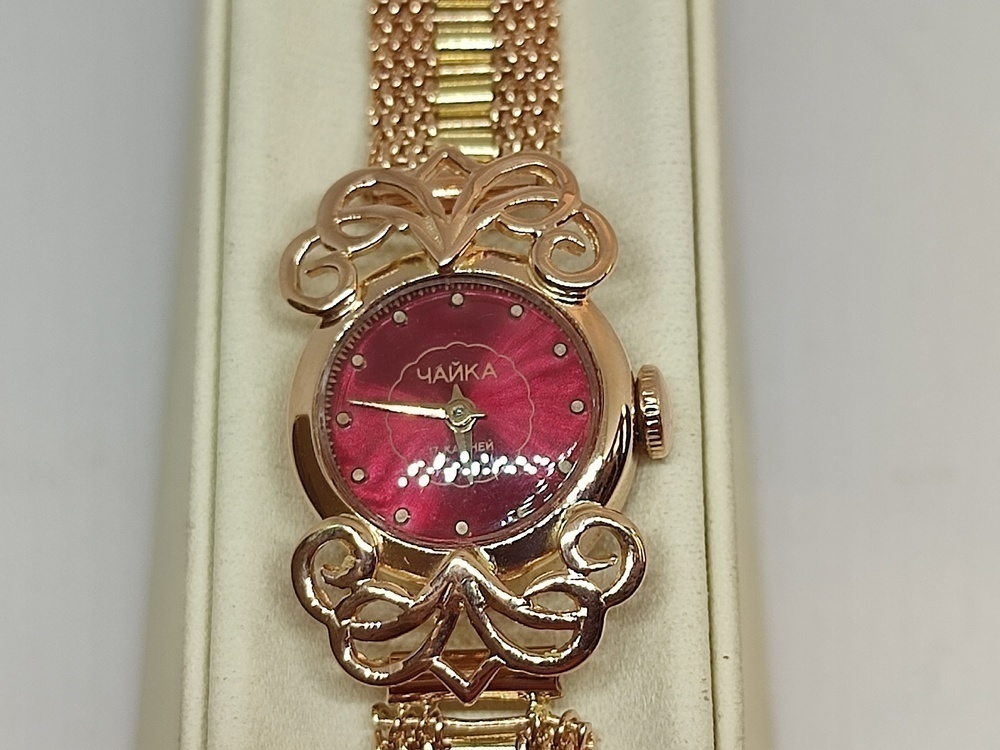 ЧАСЫ ЧАЙКА (Au 583)