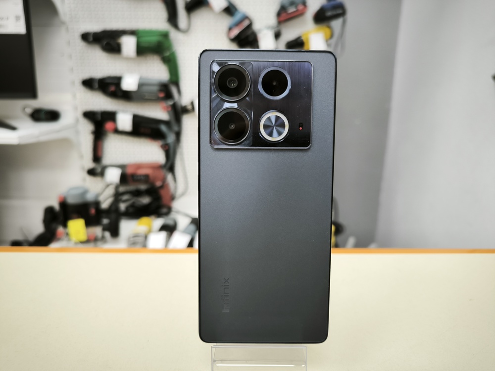 Смартфон Infinix Note 40 8/256