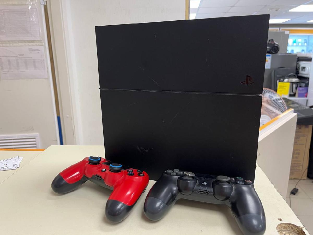 Игровая приставка PlayStation 4 FAT 500GB
