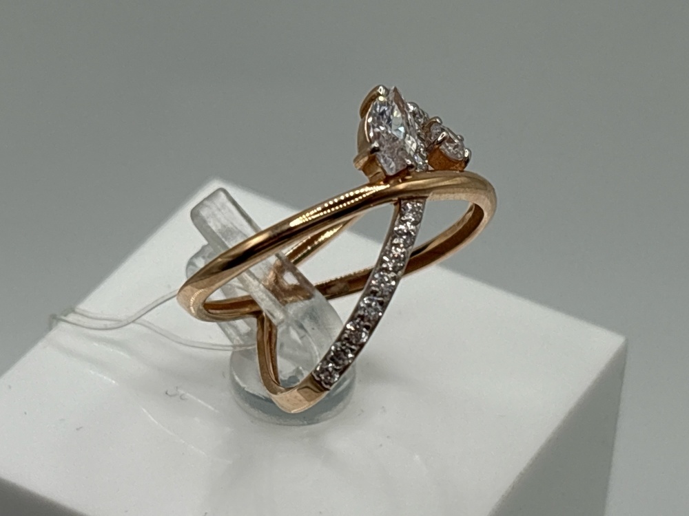 КОЛЬЦО С КАМНЯМИ (Au 585)