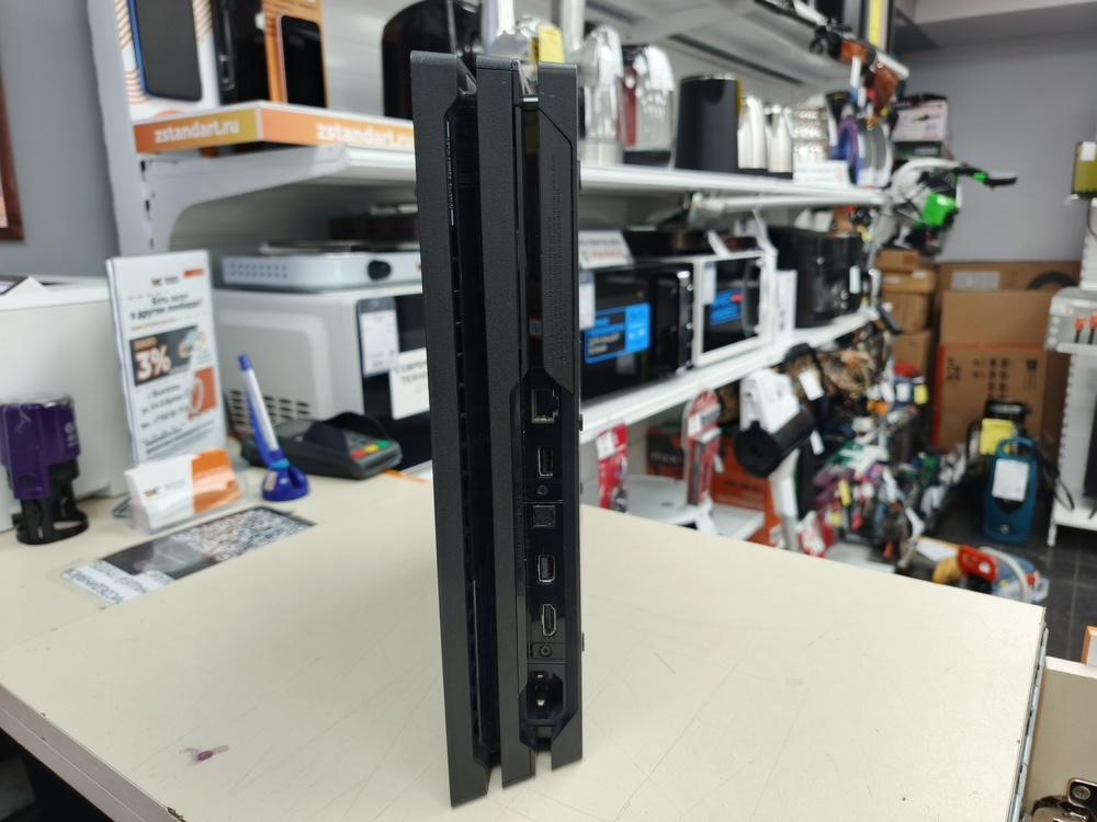 Игровая приставка PlayStation 4 Pro 1Tb