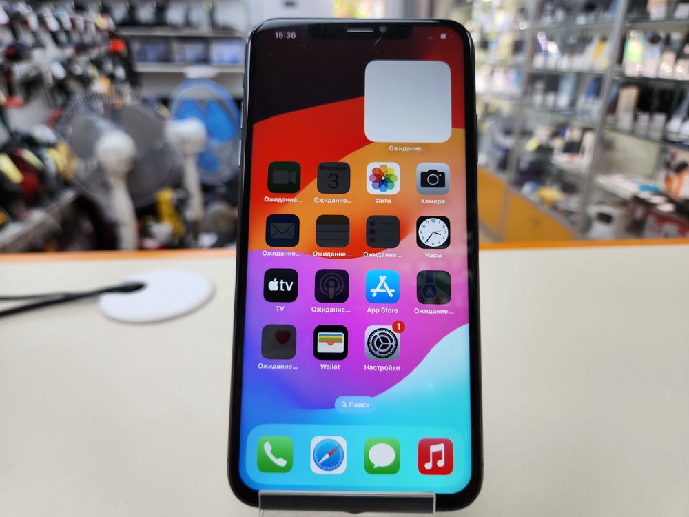 Смартфон Apple iPhone Xs Max 64Gb