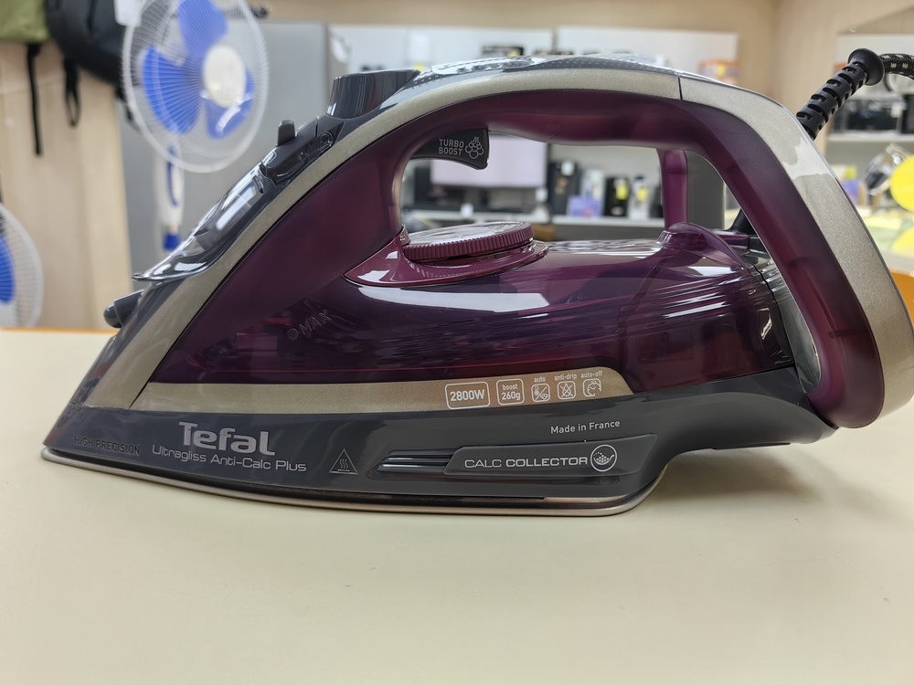 Утюг Tefal FV6840E0