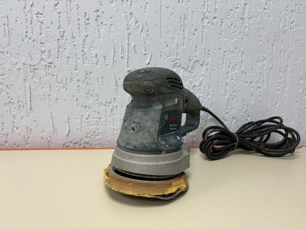 Шлифовальная машина Bosch GEX 150A