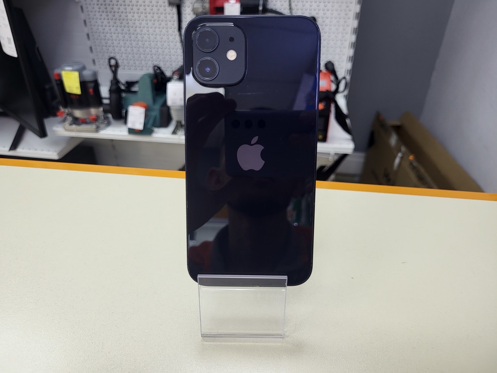 Смартфон Apple iPhone 12 128Gb