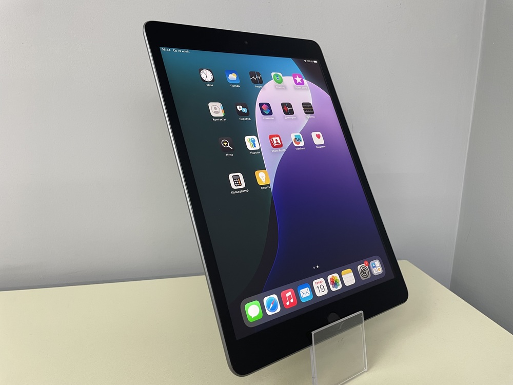 Планшет Apple iPad 9 64 ГБ (2021 A2602 (Wi-Fi)