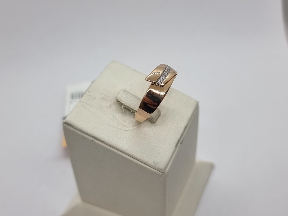 КОЛЬЦО С КАМНЯМИ (Au 585)