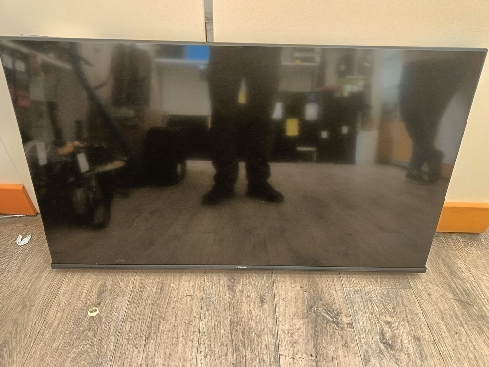 LED Телевизор Hisense 40A4K