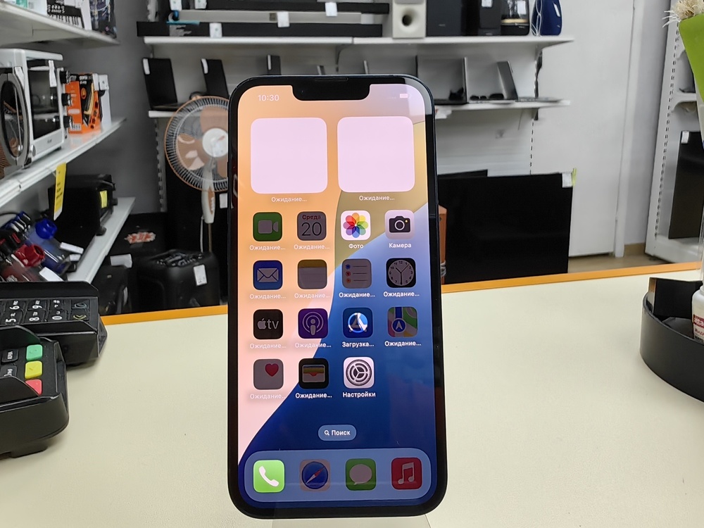 Смартфон Apple iPhone 13 128Gb
