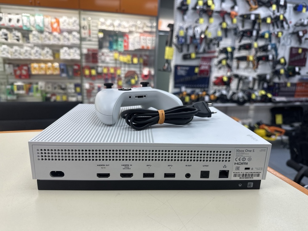 Игровая приставка Xbox One S 500Gb