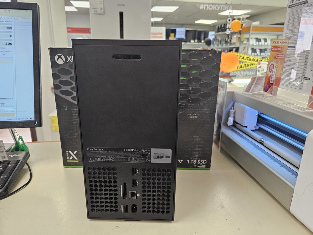 Игровая приставка Xbox Series X 1Tb