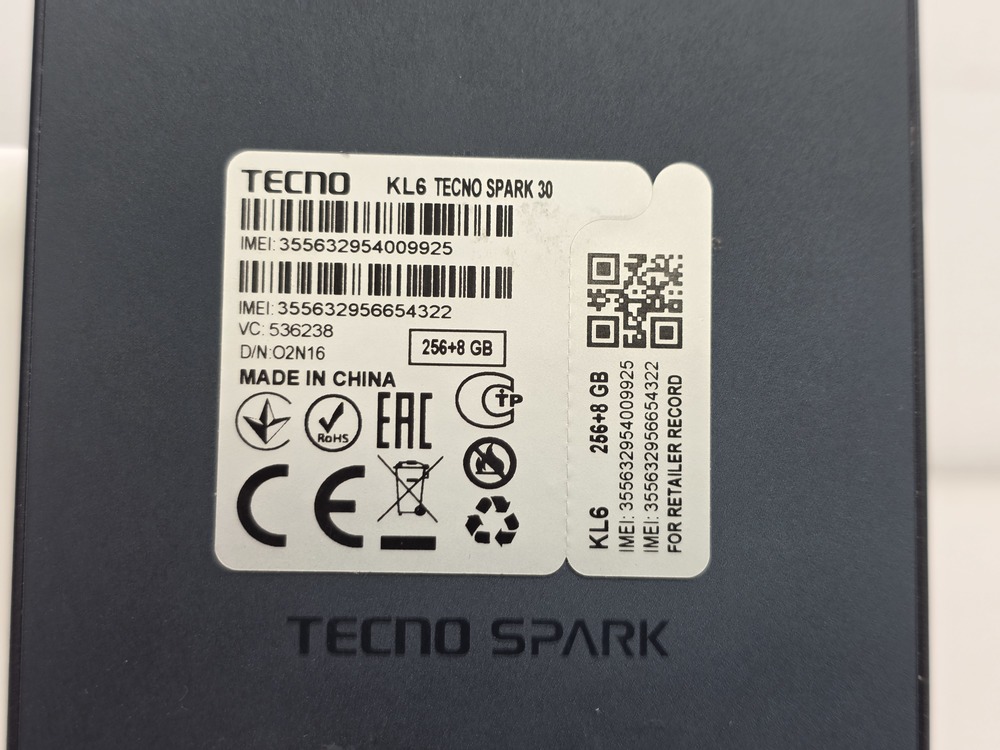 Смартфон Tecno SPARK 30 8/256