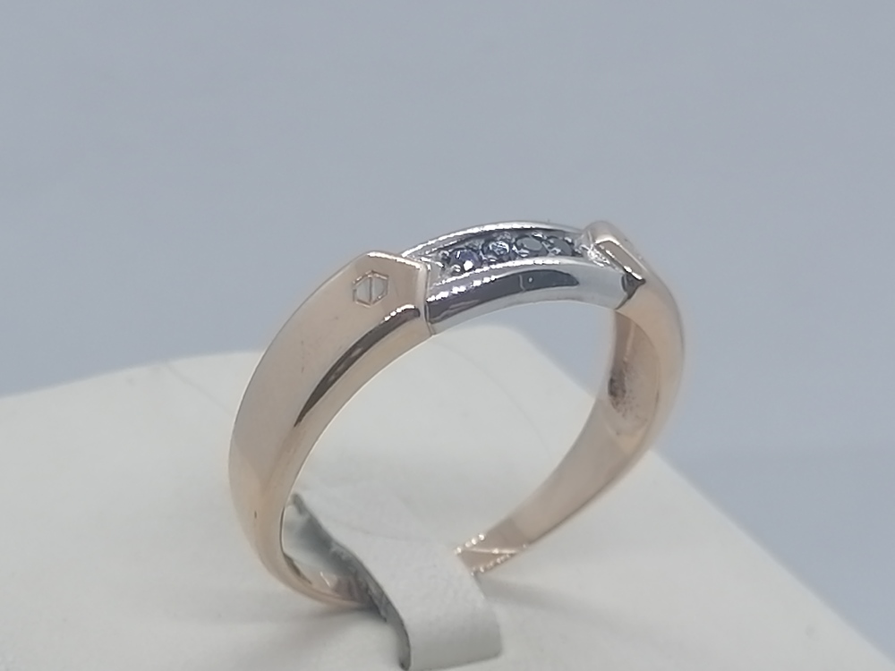 КОЛЬЦО С КАМНЯМИ (Au 585)