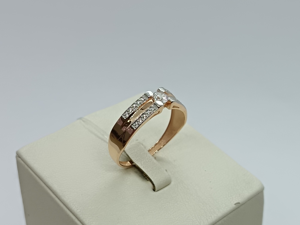 КОЛЬЦО С КАМНЯМИ (Au 585)