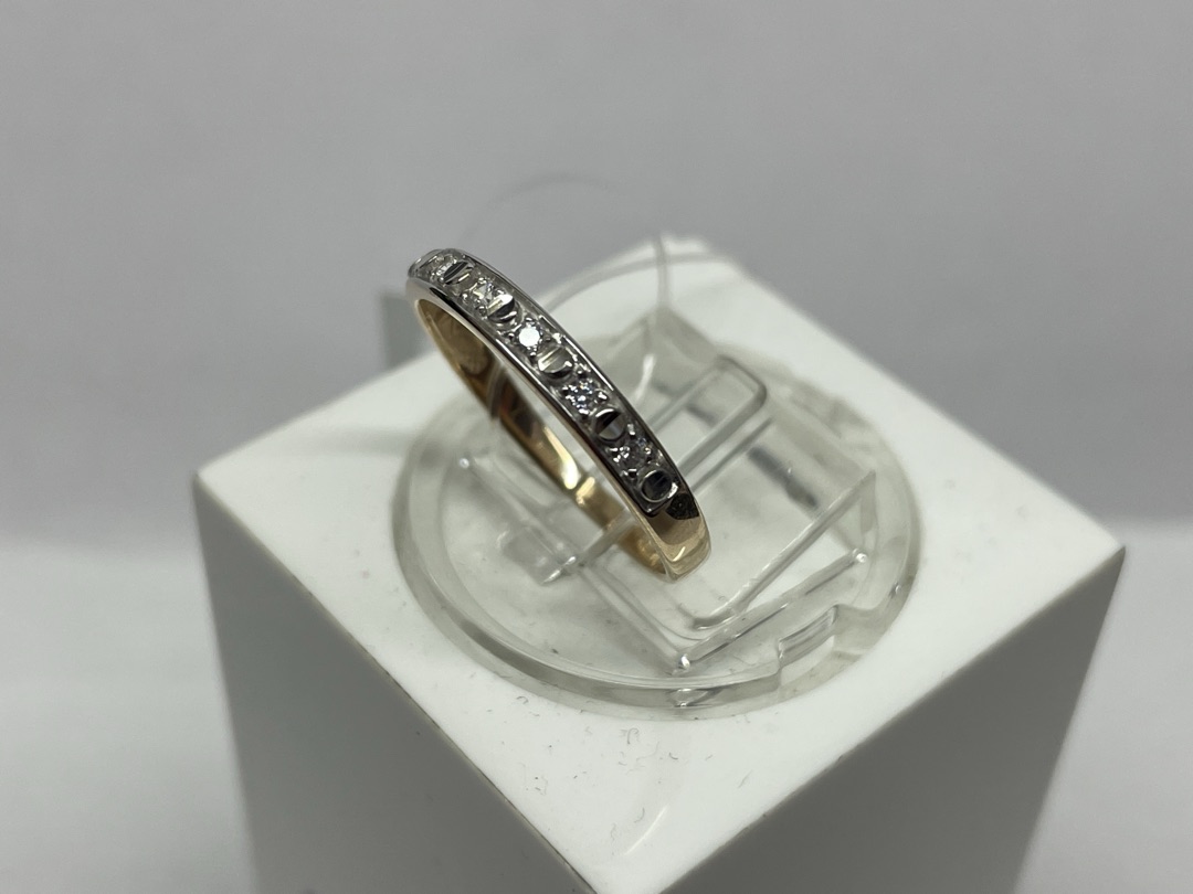 КОЛЬЦО С КАМНЯМИ (Au 585)