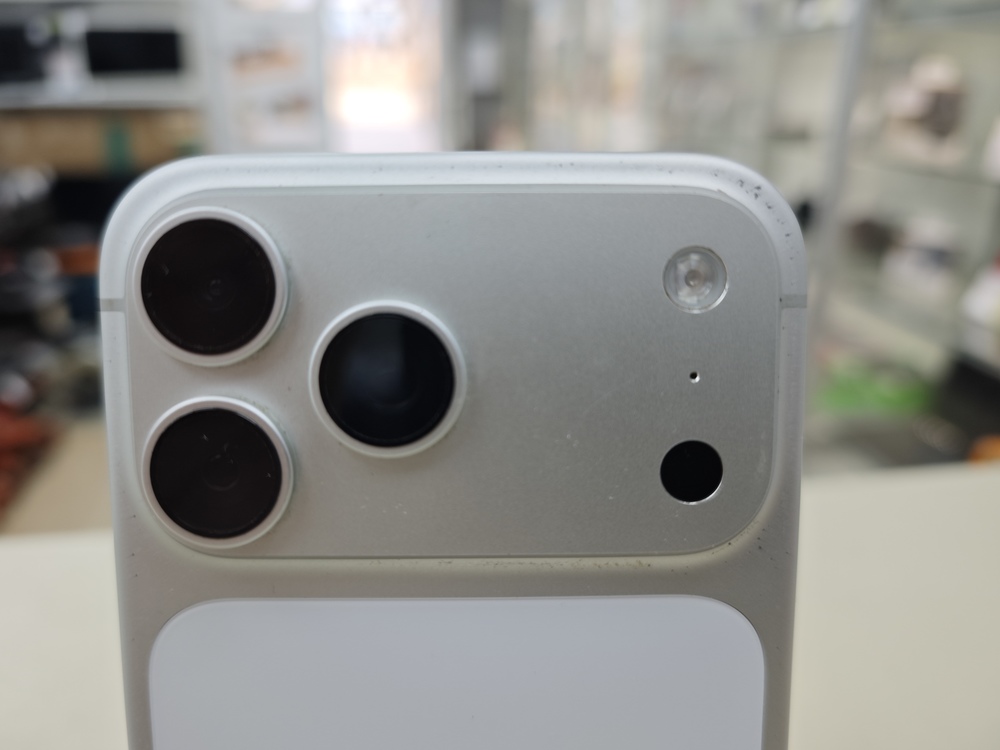 Смартфон Apple Iphone 17 Pro Max 256Gb eSim
