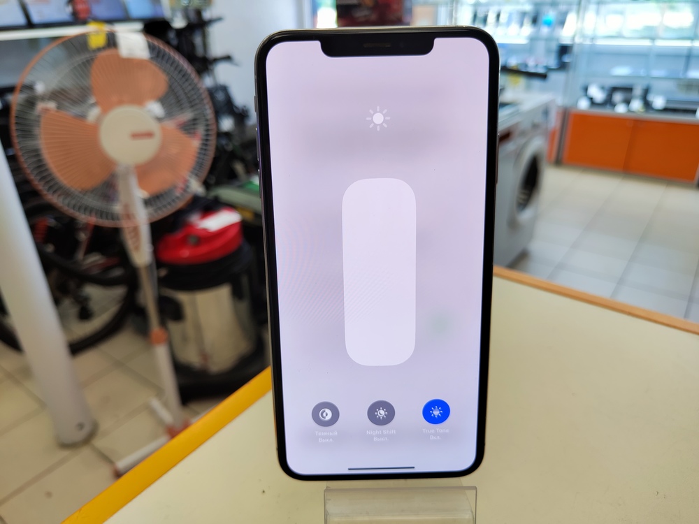Смартфон Apple iPhone Xs Max 64Gb