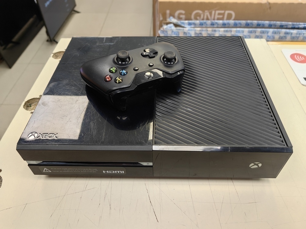 Игровая приставка Xbox One 500Gb