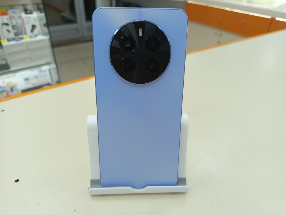 Смартфон Realme 12 8/128