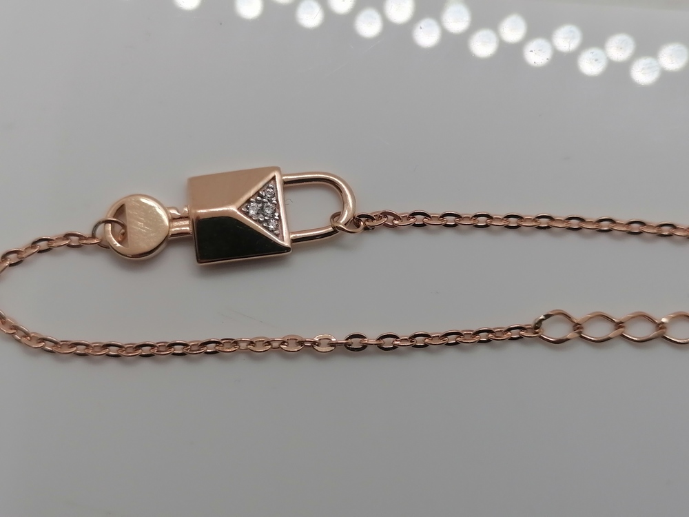 БРАСЛЕТ С КАМНЯМИ (Au 585)