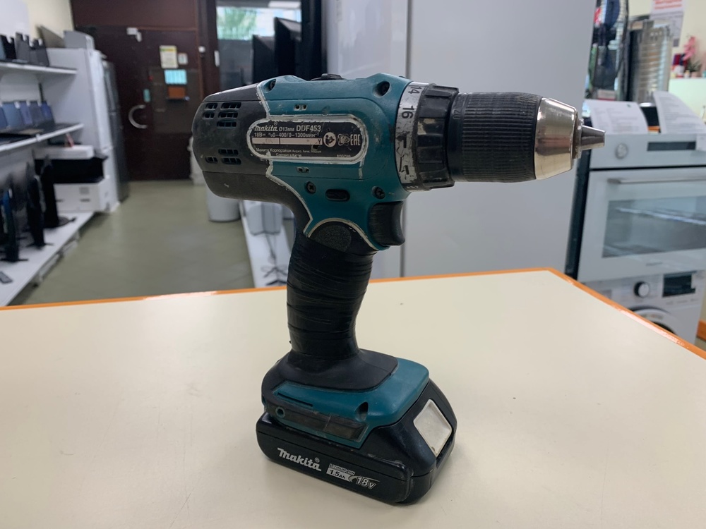 Шуруповерт Makita DDF453