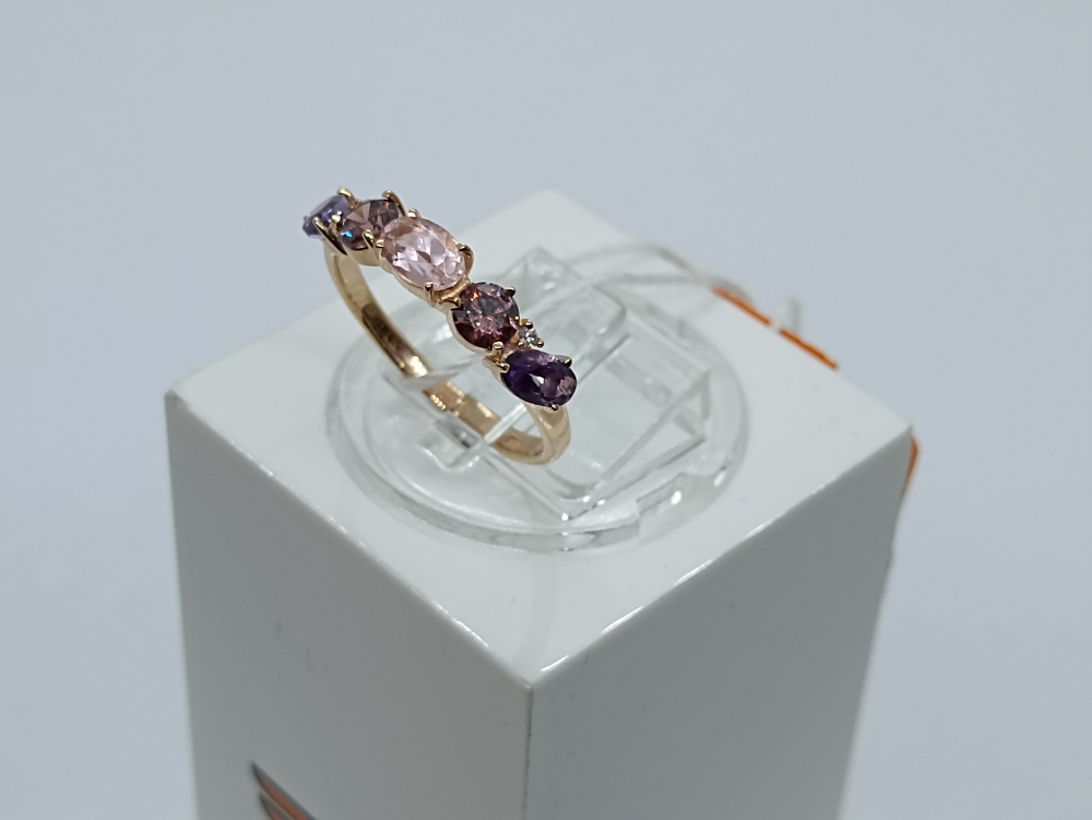 КОЛЬЦО С КАМНЯМИ (Au 585)