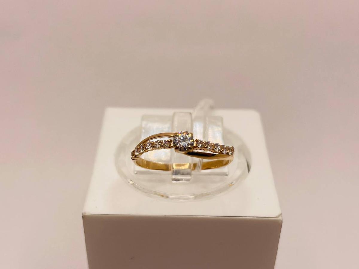 КОЛЬЦО С КАМНЯМИ (Au 585)